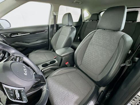 Used 2024 Kia Seltos S image 13