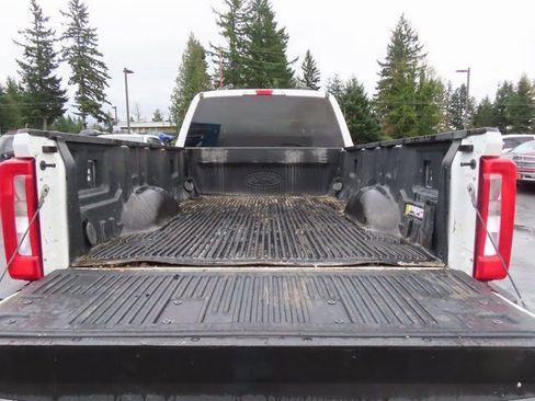 Used 2024 Ford F350 XLT image 8