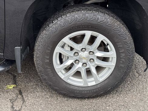 Used 2019 Chevrolet Silverado 1500 LT w/ All-Star Edition AWD/4WD image 11