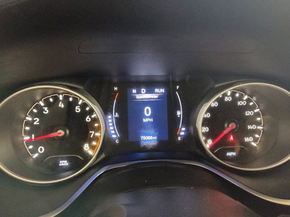 Used 2021 Jeep Compass Latitude w/ Sun and Sound Group FWD image 23