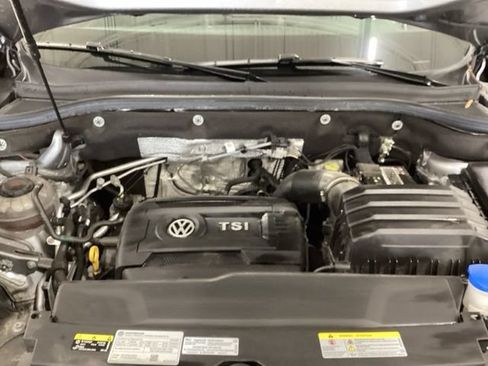Used 2023 Volkswagen Atlas SE AWD/4WD image 17