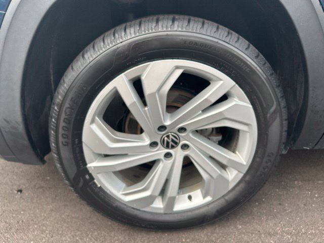 Used 2022 Volkswagen Atlas SE AWD/4WD image 33