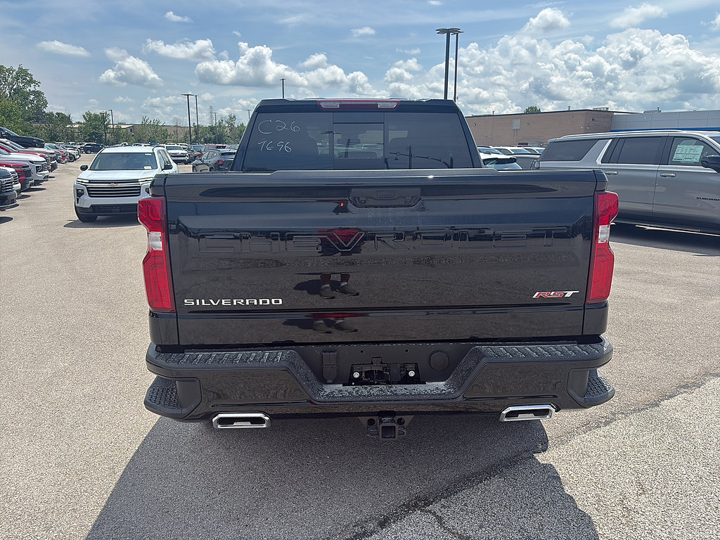 New 2026 Chevrolet Silverado 1500 RST w/ RST All Star Premium Package AWD/4WD image 4