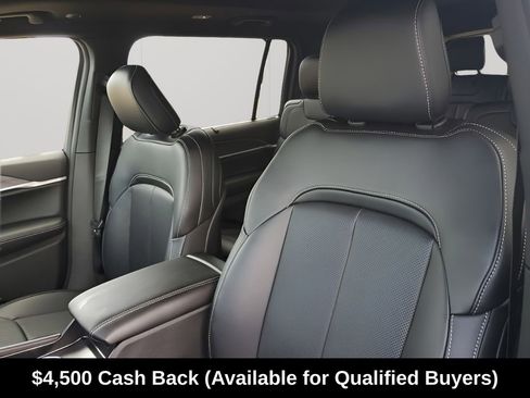 New 2025 Jeep Grand Cherokee L Limited w/ Luxury Tech Group II RWD image 79