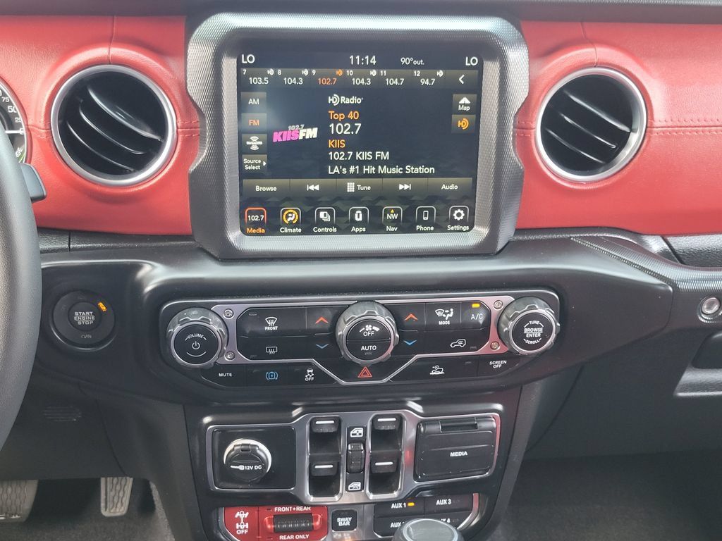 Used 2023 Jeep Wrangler Unlimited Rubicon 4xe AWD/4WD image 9
