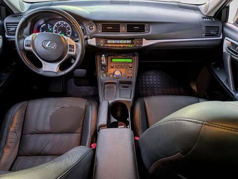 Used 2013 Lexus CT 200h Hybrid image 12