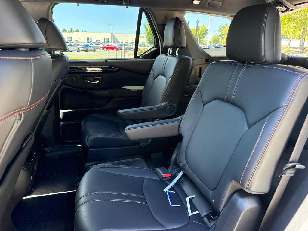 Certified 2025 Honda Pilot TrailSport image 32