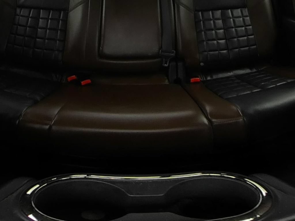 Used 2016 Nissan Titan Platinum Reserve AWD/4WD image 13