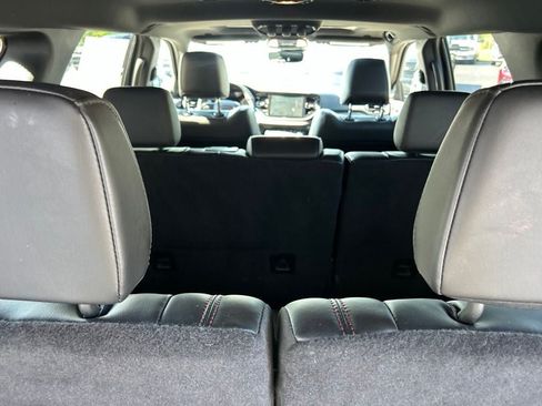 Used 2025 Dodge Durango GT AWD/4WD image 26