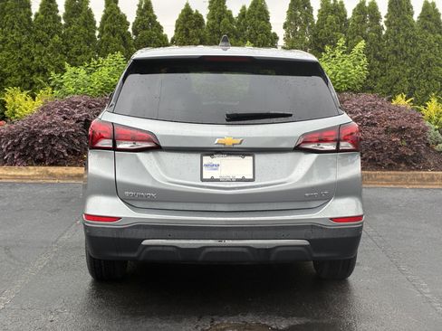 Used 2024 Chevrolet Equinox LT AWD/4WD image 8