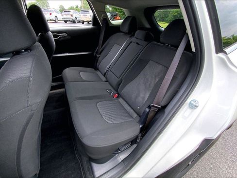 Used 2023 Kia Sportage LX AWD/4WD image 22