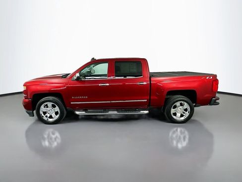 Used 2018 Chevrolet Silverado 1500 LTZ Z71 w/ LTZ Plus Package AWD/4WD image 4