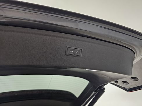 Used 2024 Audi Q5 2.0T Premium Plus w/ Premium Plus Package image 23