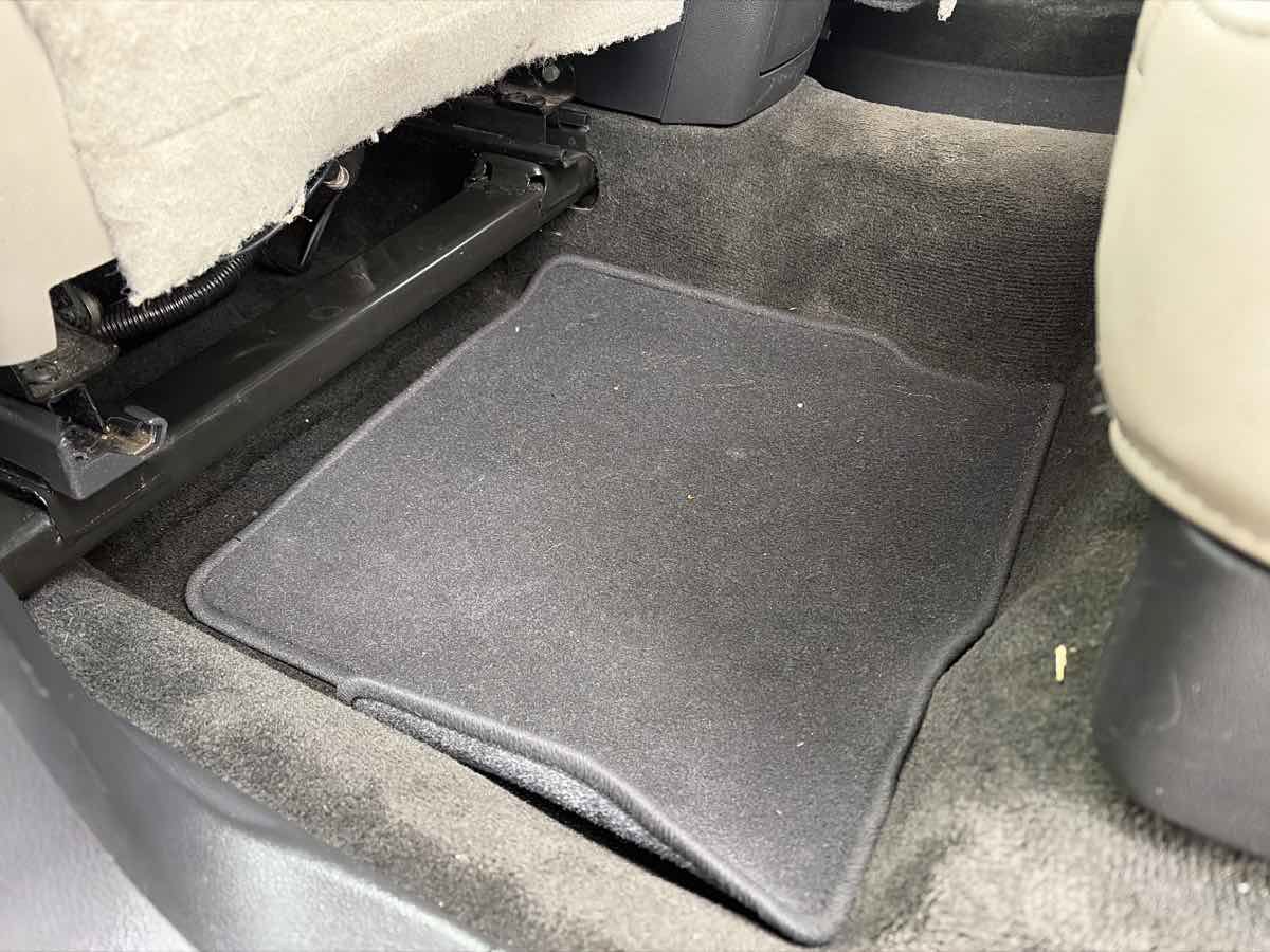 Used 2012 Ford Explorer Limited FWD image 18