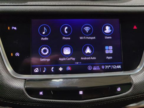 Used 2020 Cadillac XT5 Premium Luxury w/ LPO, Floor Liner Package AWD/4WD image 24