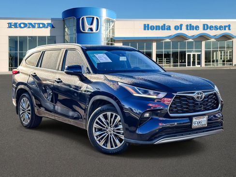 Used 2023 Toyota Highlander Platinum image 1