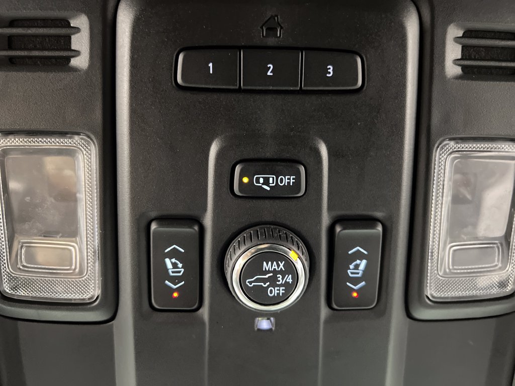 Used 2021 GMC Yukon XL Denali AWD/4WD image 69