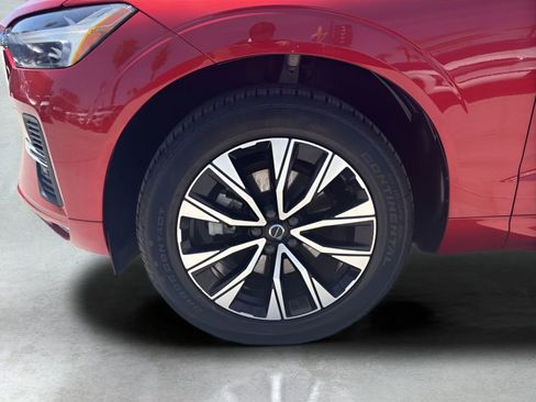 Used 2023 Volvo XC60 B5 Core w/ Climate Package image 9