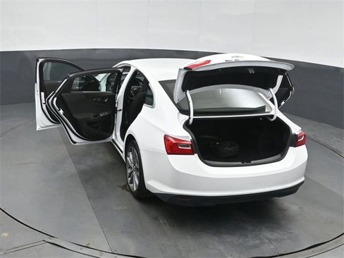 Used 2023 Chevrolet Malibu LT image 52