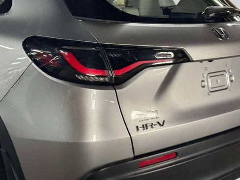 Certified 2024 Honda HR-V LX image 8