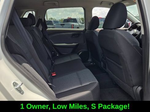 Used 2021 Nissan Rogue S FWD image 15
