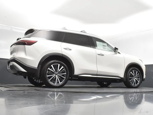 Used 2025 INFINITI QX60 Sensory w/ Vision Package AWD/4WD image 45
