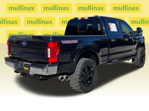 Used 2021 Ford F250 Lariat w/ Tremor Off-Road Package image 4