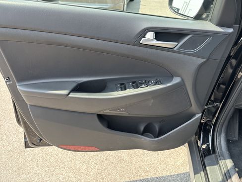 Used 2021 Hyundai Tucson Sport image 9