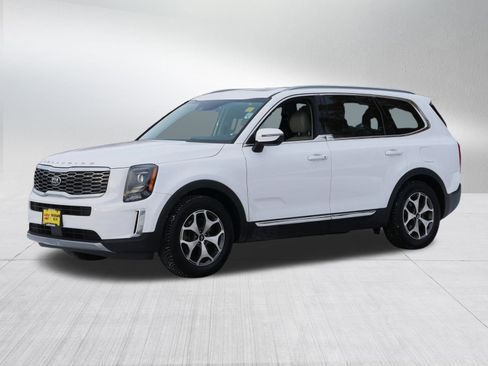 Certified 2021 Kia Telluride EX w/ Towing Package image 3