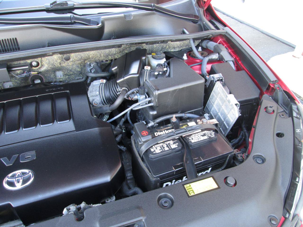 Used 2012 Toyota RAV4 4WD V6 w/ Tow Prep Pkg image 28