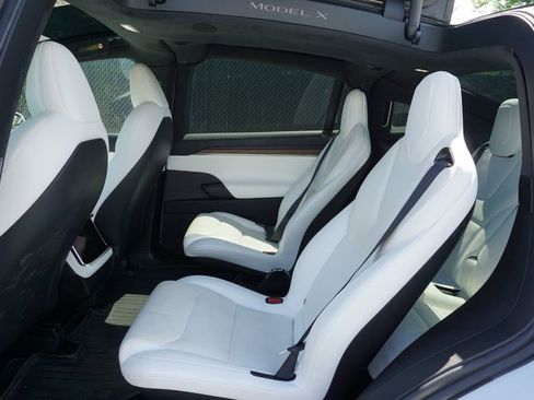 Used 2023 Tesla Model X AWD/4WD image 12