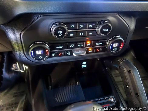 Used 2025 Ford Bronco Raptor AWD/4WD image 17