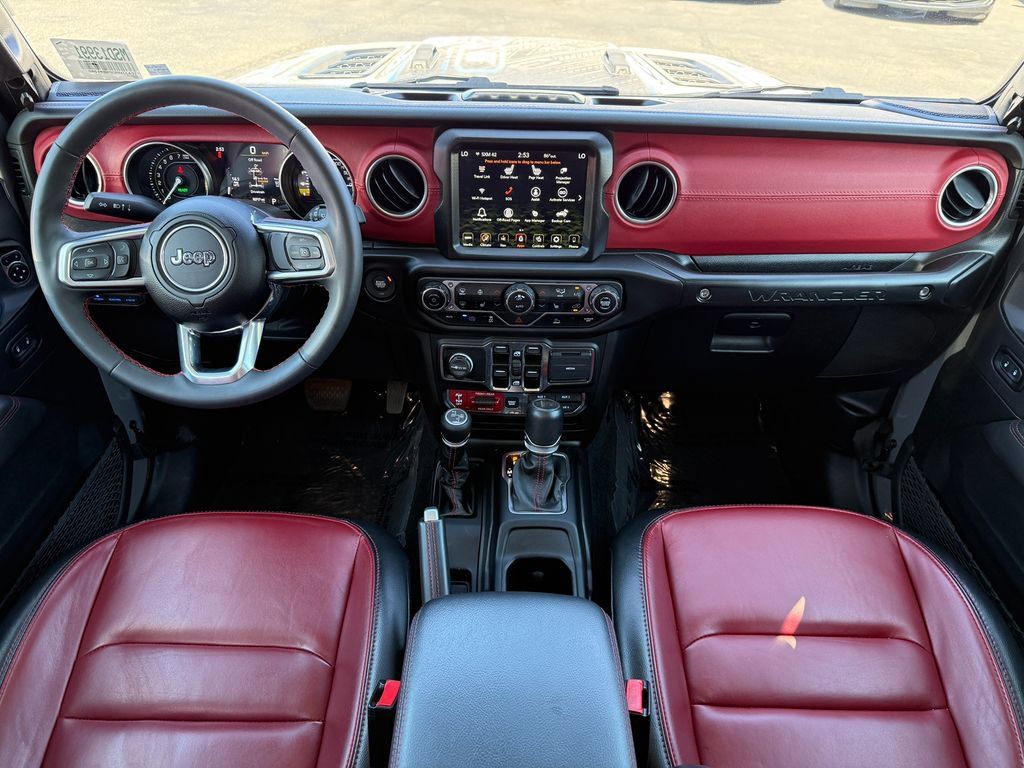 Used 2023 Jeep Wrangler Unlimited Rubicon 4xe AWD/4WD image 19
