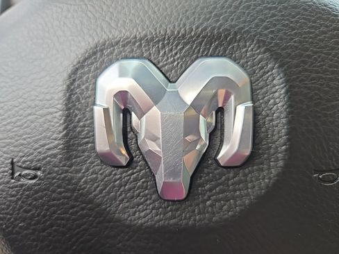 Used 2021 RAM 2500 Big Horn image 94