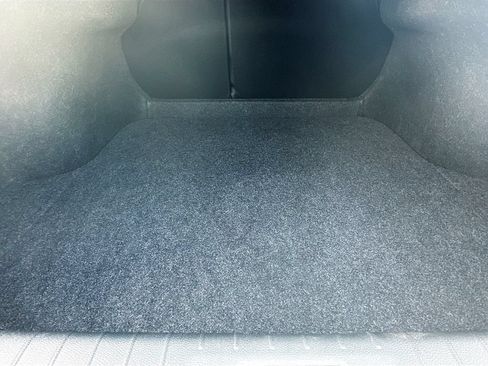 Used 2024 Nissan Sentra SR FWD image 32