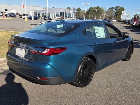 New 2026 Toyota Camry LE image 12