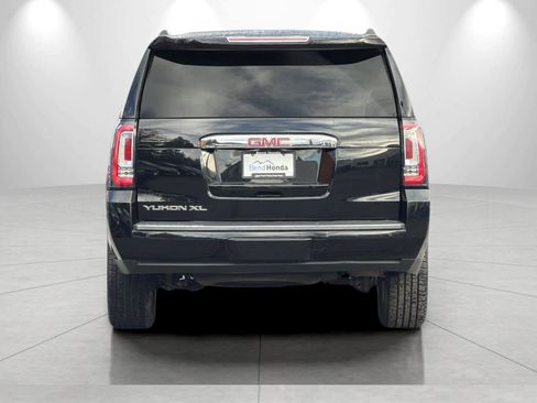 Used 2020 GMC Yukon XL Denali image 7