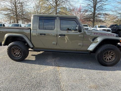 Used 2025 Jeep Gladiator Rubicon AWD/4WD image 4