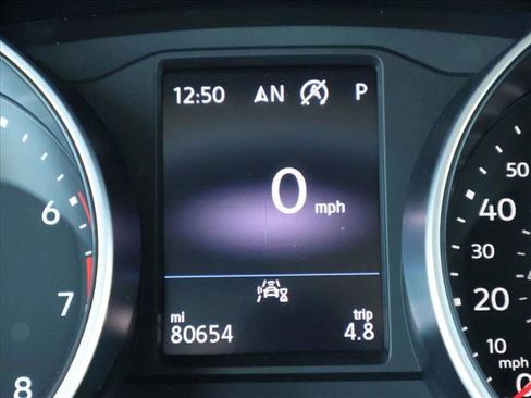 Used 2021 Volkswagen Tiguan SE R-Line AWD/4WD image 12