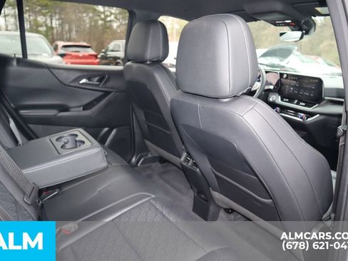 Used 2025 Chevrolet Equinox LT w/ Convenience Package II image 25