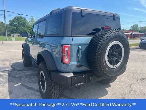 Used 2022 Ford Bronco Outer Banks w/ Sasquatch Package AWD/4WD image 8