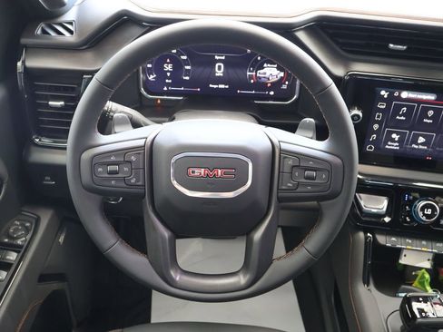 New 2026 GMC Sierra 1500 AT4 w/ Technology Package AWD/4WD image 17