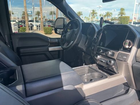 Used 2022 Ford F350 Lariat w/ Lariat Ultimate Package image 5