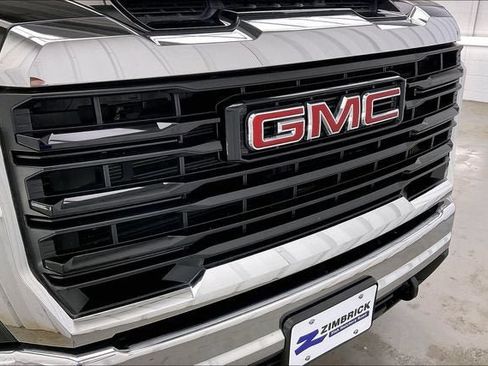 Certified 2024 GMC Sierra 2500 Pro w/ Convenience Package AWD/4WD image 28