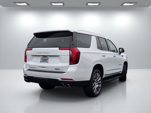 Certified 2025 GMC Yukon Denali image 4