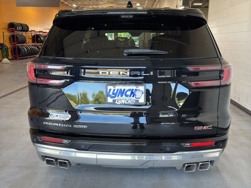 Used 2025 GMC Acadia Denali w/ Super Cruise Package AWD/4WD image 4