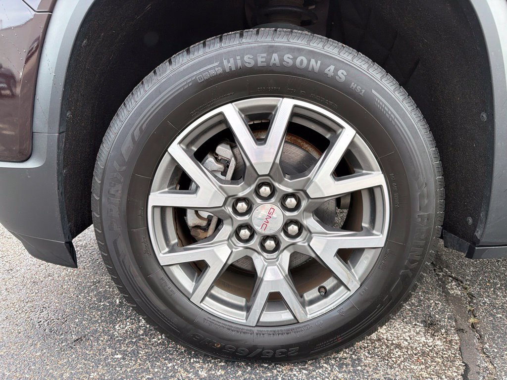 Used 2020 GMC Acadia SLE w/ Driver Convenience Package FWD image 12