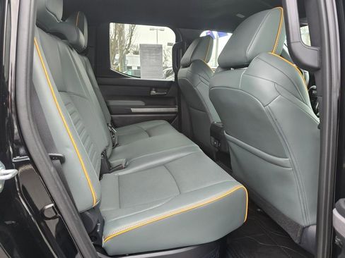 Used 2025 Toyota Tacoma Trailhunter image 14