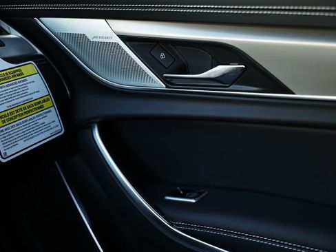 New 2024 Jaguar XF R-Dynamic SE image 57