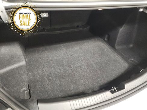 Used 2022 Chevrolet Malibu LS image 19